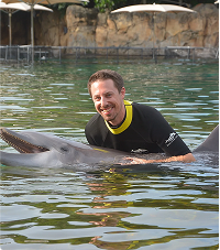 Dr. Michael Knecht