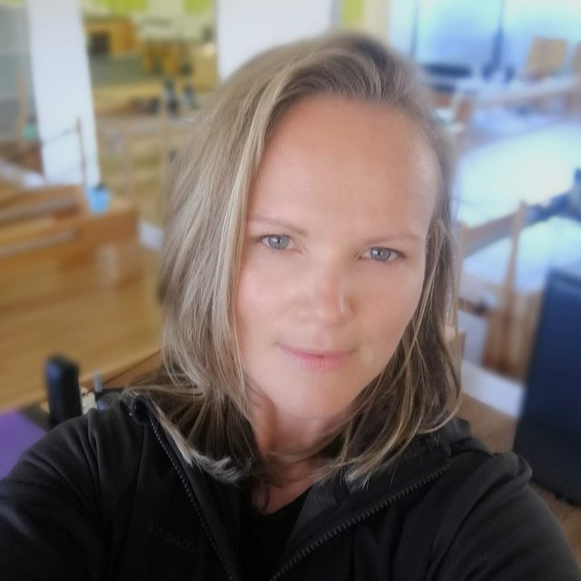 Sara Isbister