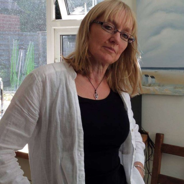 Caroline Hind