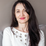 Carmen D. Dragan
