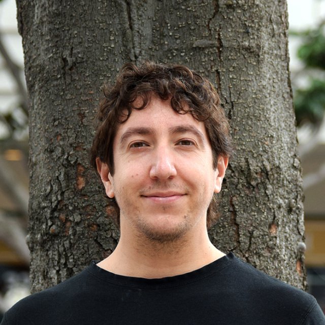 Derek Lozupone